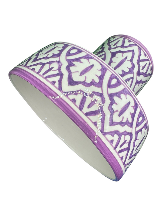 Coupe sur pied présentoir motif Fassi en Lilas